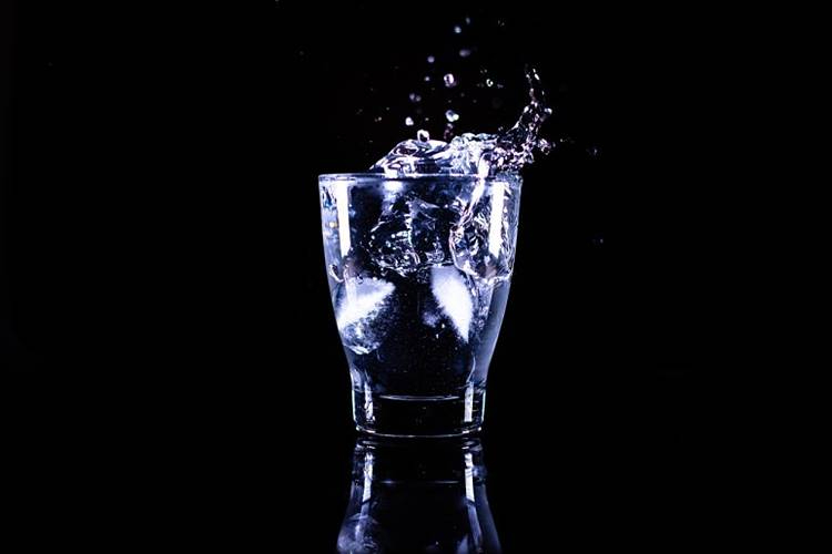 glass-5571149_1280.jpg