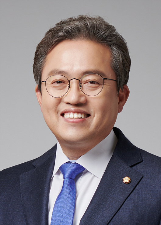 송기헌 국회의원 프로필 사진.jpg