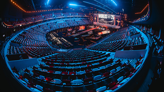 1년 중 ‘리그 오브 레전드’ e스포츠의 피날레를 장식하는 올해 ‘리그 오브 레전드 월드 챔피언십’ 결승전이 열린 중국 청두 동안호 스포츠 파크 경기장 .jpg