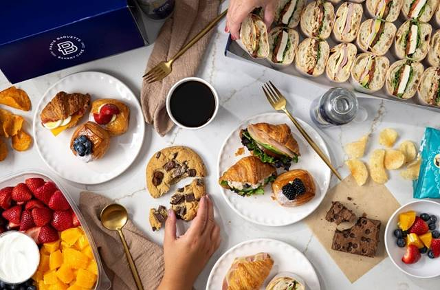 [이미지] 파리바게뜨, 美 케이터링 매출 30% 성장… 新성장동력 육성.jpg