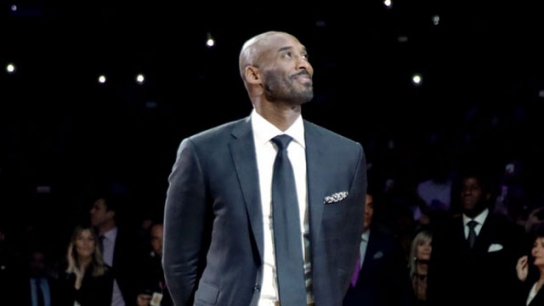 NBA 전설 코비 브라이언트, 헬리콥터 추락해 사망