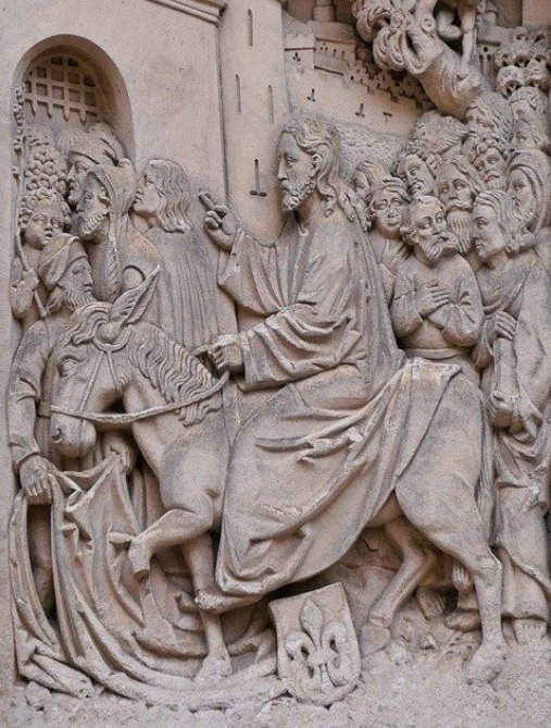 [이호준의 문화ZIP] 0.5마력의 예수님과 500마력의 목사님