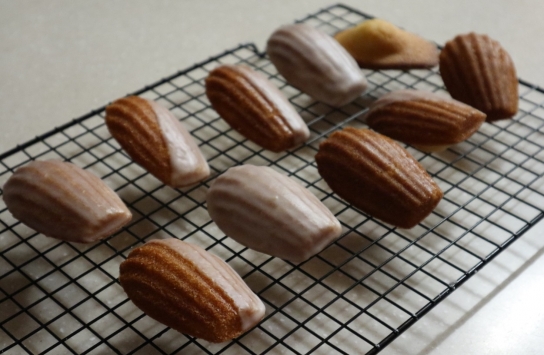 [커피궁합] 라떼 마키아토와 레몬마들렌