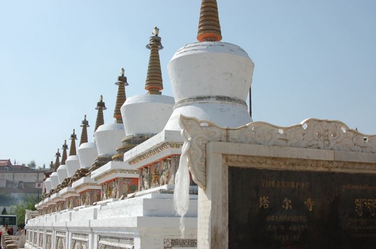 칭하이(靑海), 소금 위에 세워진 종교의 도시