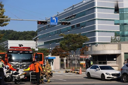 대전 국가정보자원관리원 화재…배터리팩 384개 전소, 정부 서비스 마비
