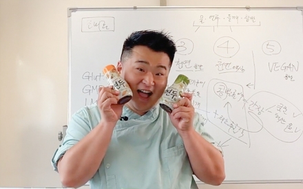 “추석 음식도 연두로 손쉽게”… 샘표, 셰프 이원일과 명절 레시피 제안