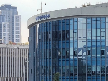 대형마트 배만 불린 ‘농축산물 할인 사업’… 전통시장엔 예산 4할도 안 가