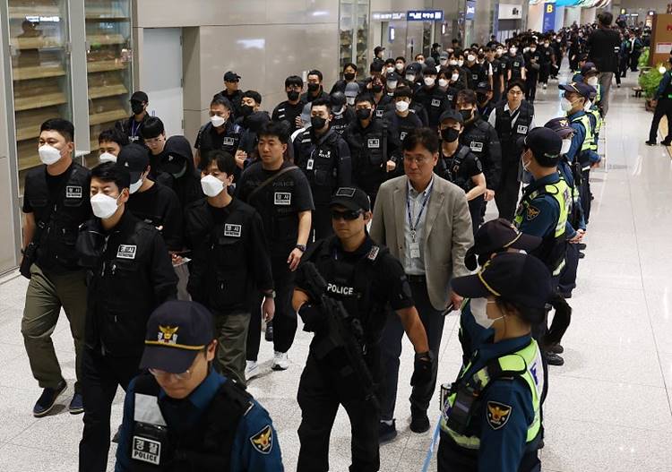 캄보디아 송환 64명 중 45명, 충남경찰청서 수사… 대부분 ‘사기’ 혐의