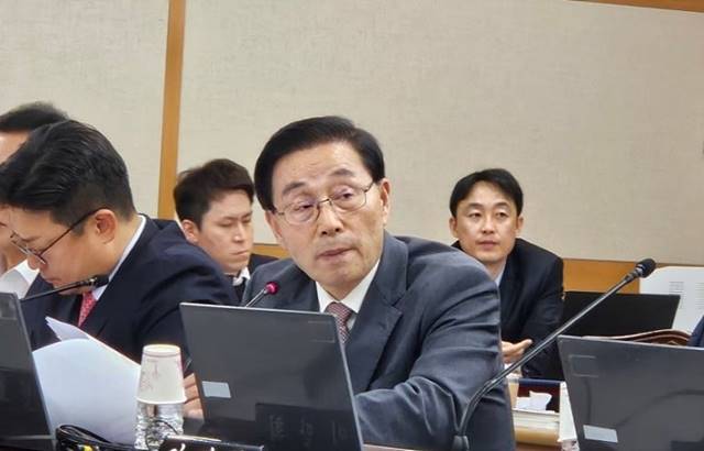 반세기 된 창고에 농산물 비축하는 aT… 정밀안전진단 기준 제각각