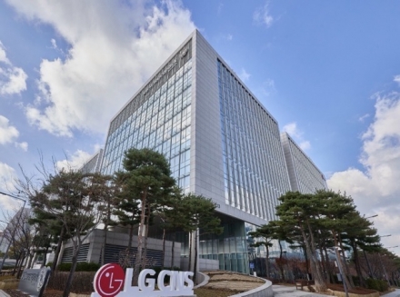 LG CNS, 국방 IT사업 연이은 수주…軍 네트워크 통합·시설관리 디지털 혁신 가속