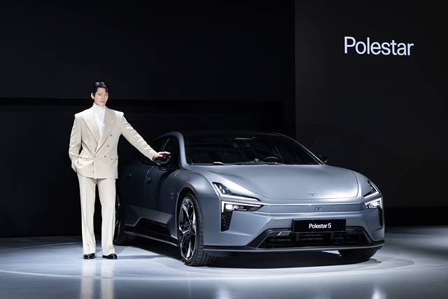 폴스타(북극성)는 중국차인가, 스웨덴차인가
