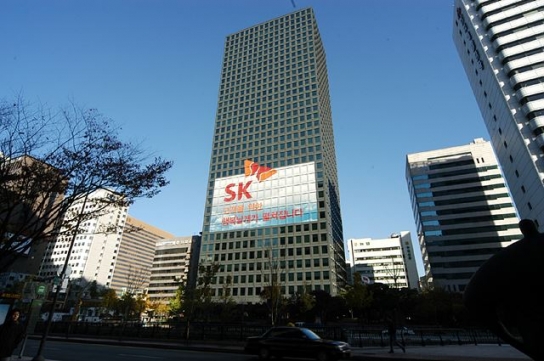 SK, 현대자동차 자산총액 기준 넘어서면서 재계 2위 올라