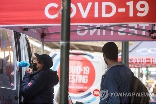 코로나19 재확산 '美 뉴욕'과 원천 봉쇄로 버티는 '中 상하이'
