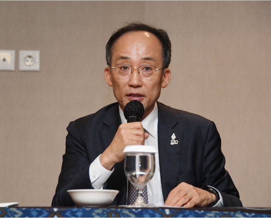 여행자 휴대품 면세한도 600달러에서 800달러로 늘린다
