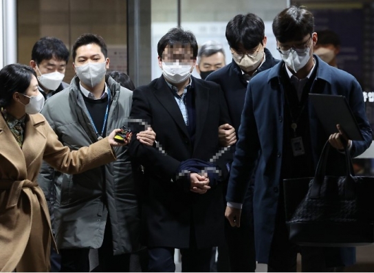 '빌라왕' 배후 신모 씨 구속...증거인멸·도주 우려
