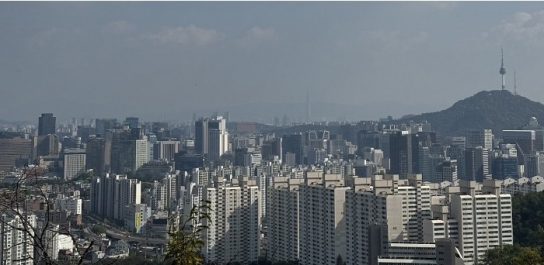 조정 국면 들어선 부동산 시장...매매↓ 전세↑