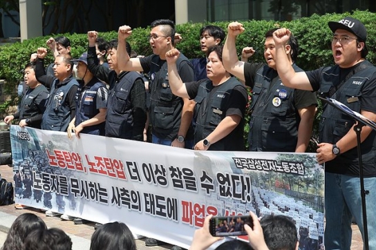 위기 극복까지 요원…잇단 악재에 '먹구름' 낀 삼성전자