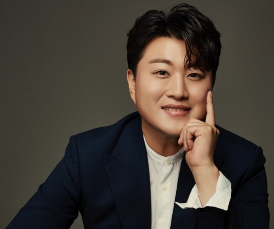 '뺑소니' 후 '운전자 바꿔치기'한 김호중, '음주운전' 부인하자 '압수수색'