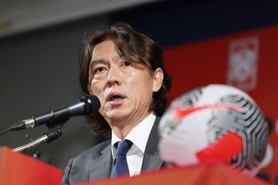 홍명보 대표팀 감독 "개인 욕심 아닌 한국 축구를 위한 선택"