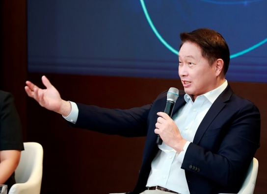 최태원 SK 회장 “AI가 가져오는 변화, 우리에게 기회”
