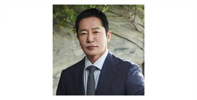 김정모 DK아시아 회장, DK아시아.jpg