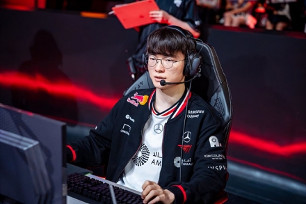 ‘페이커’ 이상혁 LCK 최초 700승 금자탑