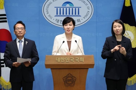 민주당 “이재명 정치테러 사건 축소·은폐… 관련자 고발”