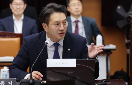 “대통령 지적, 이유 있었다”… 고속도로 쓰레기 단속 5년간 ‘0건’