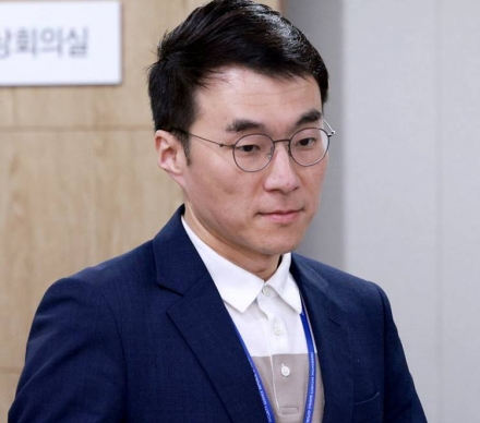 ‘인사청탁 논란’ 김남국 비서관 사직… 대통령실 “개입 없었다” 선 그어
