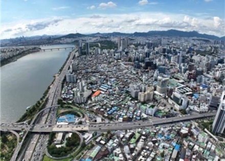 서울시, 성수전략정비구역 4지구 시공자 선정 절차 ‘정밀 점검’…입찰 부속서류 개봉도 제동