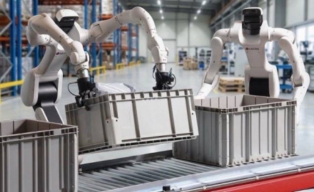 LG CNS, 美 로봇기업 투자…‘피지컬 AI’ 선점 전략