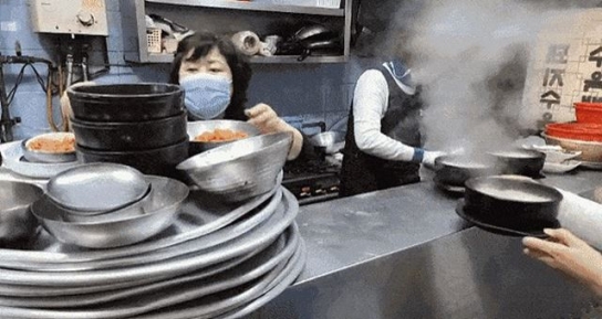 BJ파이 생중계 중 국밥집 반찬 재탕 장면 관련 사과