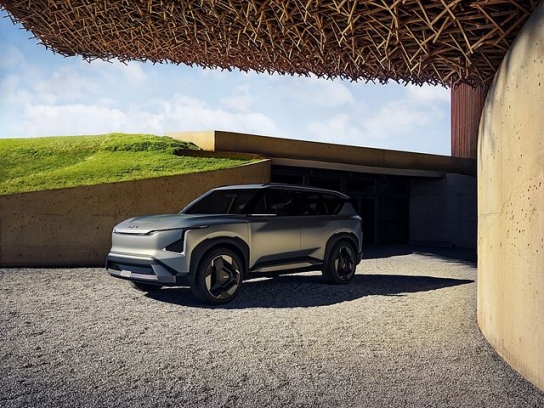 기아, 전동화 SUV ‘콘셉트 EV5’ 세계 최초 공개