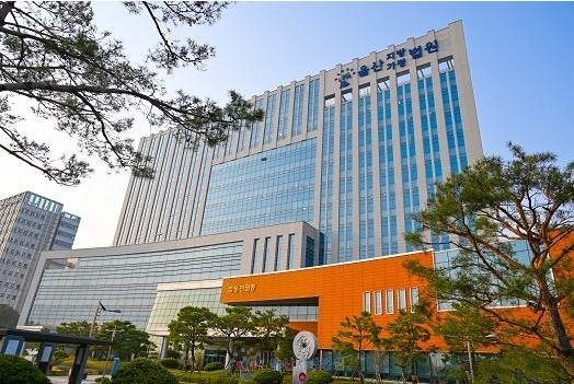 떠드는 초등생 야단쳤다가 법정까지 간 교사 '무죄'