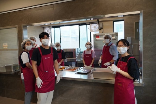 이랜드복지재단, 봉사와 기부로 운영하는 무료급식소 ‘아침애(愛)만나’ 오픈