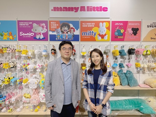 비글즈, 자사IP ‘펫팔파이브’, ‘포그니’로 AI기술 연계 인형 선봬