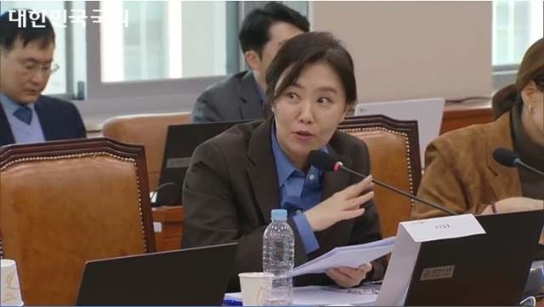 강유정 의원, ‘연예인 인문학 교육법’ 대표 발의