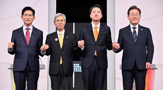 대선후보 경제TV토론 평가 결과…이재명 56점 ‘우세’