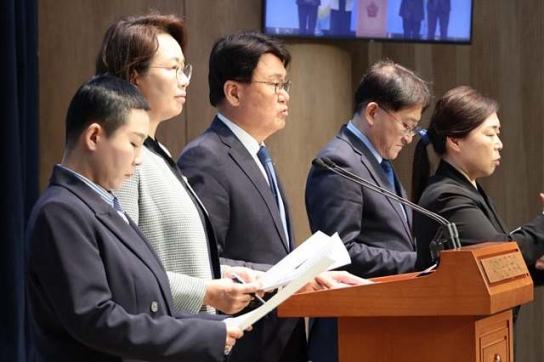 황운하 “김문수, 반역자 대청소 운운…반헌법적 극우 언사”