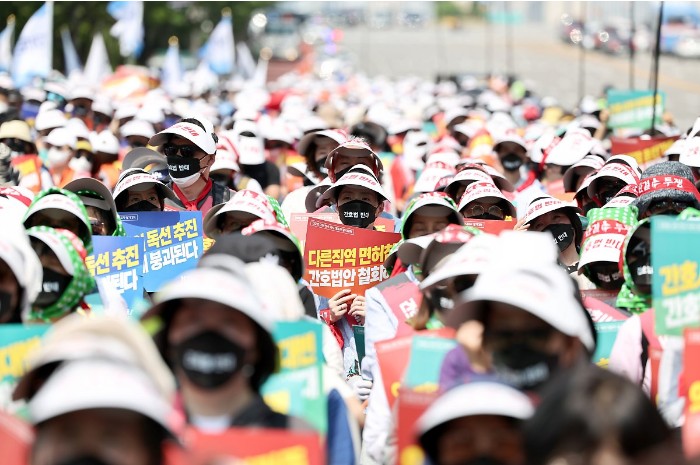 Screenshot 2022-05-24 at 22.43.35.jpg