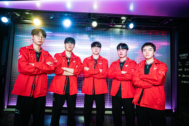 # 참고자료 1. 2025 LCK컵 플레이오프 1라운드에 나서는 T1.jpg