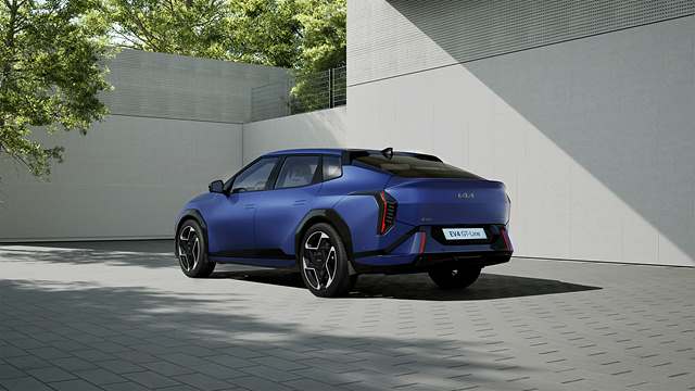 (사진4)더 기아 EV4 GT 라인.jpg