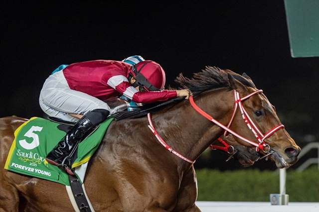 (부정기)(사진1)2025 사우디컵 우승마 포에버영(출처 Jockey Club of Saudi Arabia).jpg